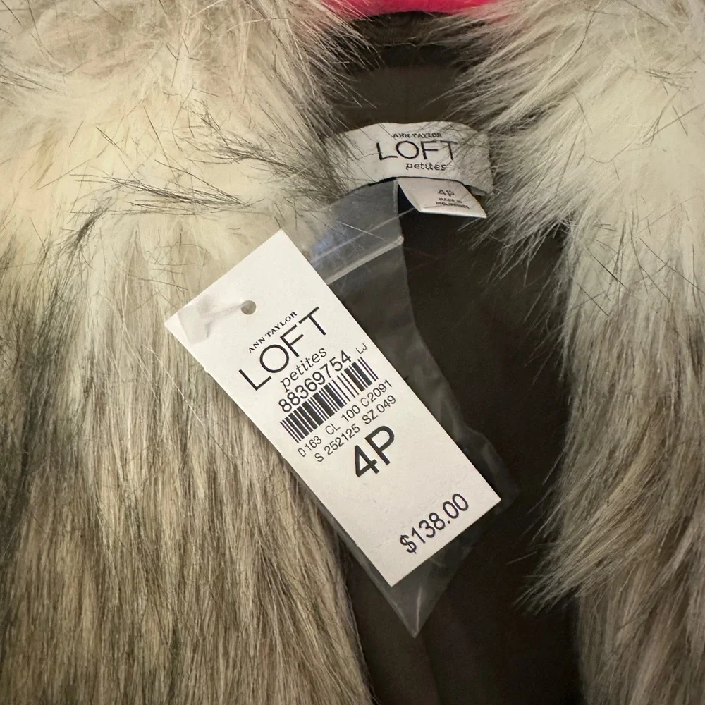 LOFT Women's Green Jacket with Faux Fur Collar 4P NEW - Picture 6 of 6